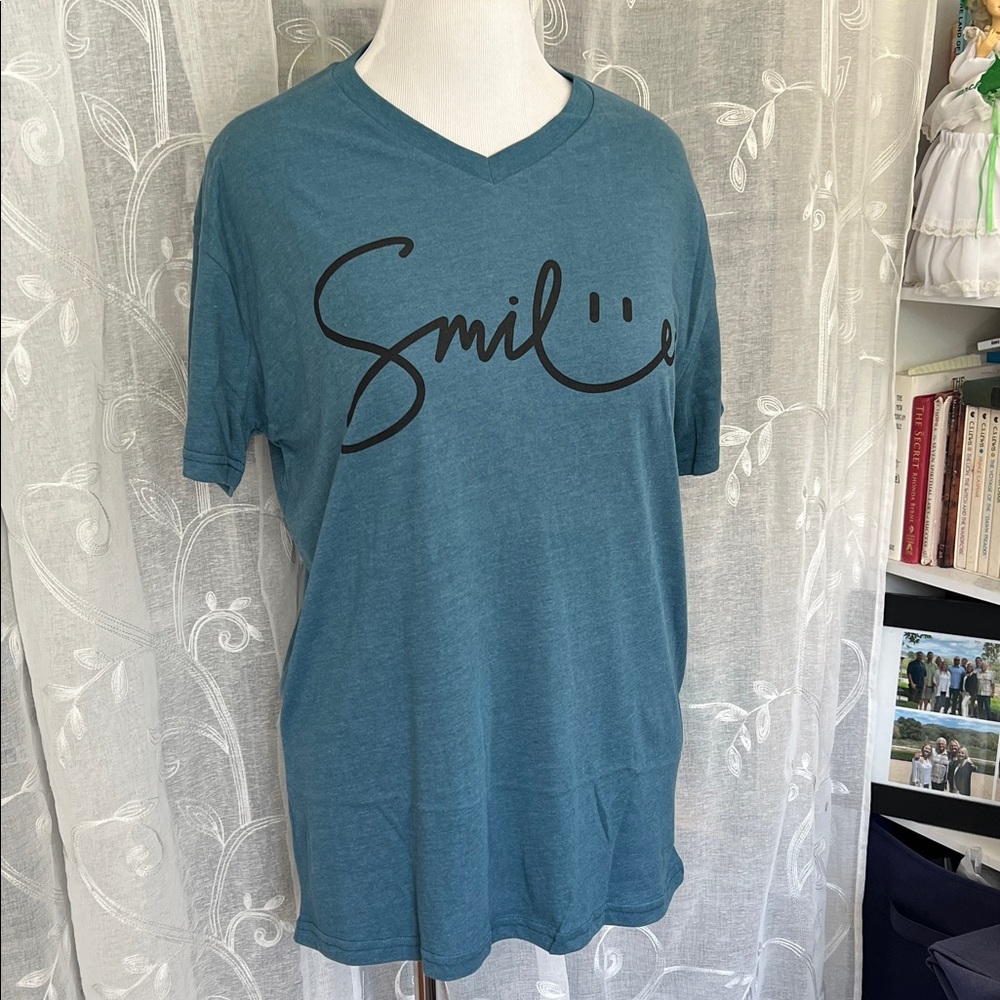 Teal V-Neck Short Sleeve Tee with Smile Graphic